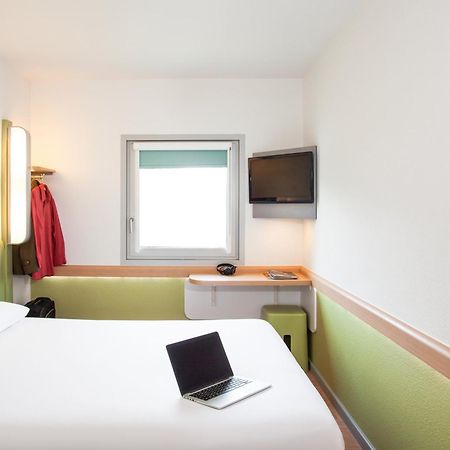 Ibis Budget Beaconsfield Exteriör bild