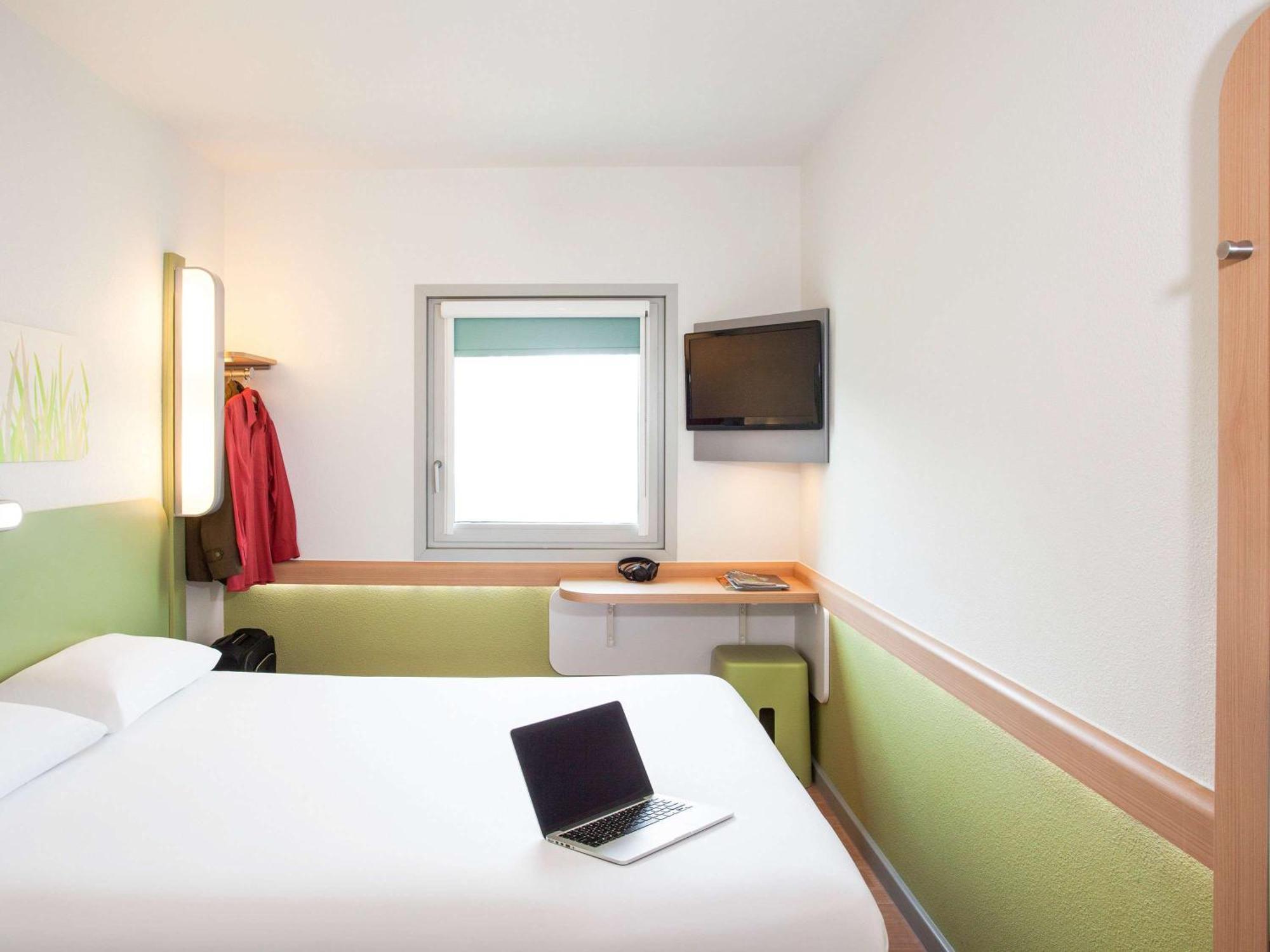 Ibis Budget Beaconsfield Exteriör bild