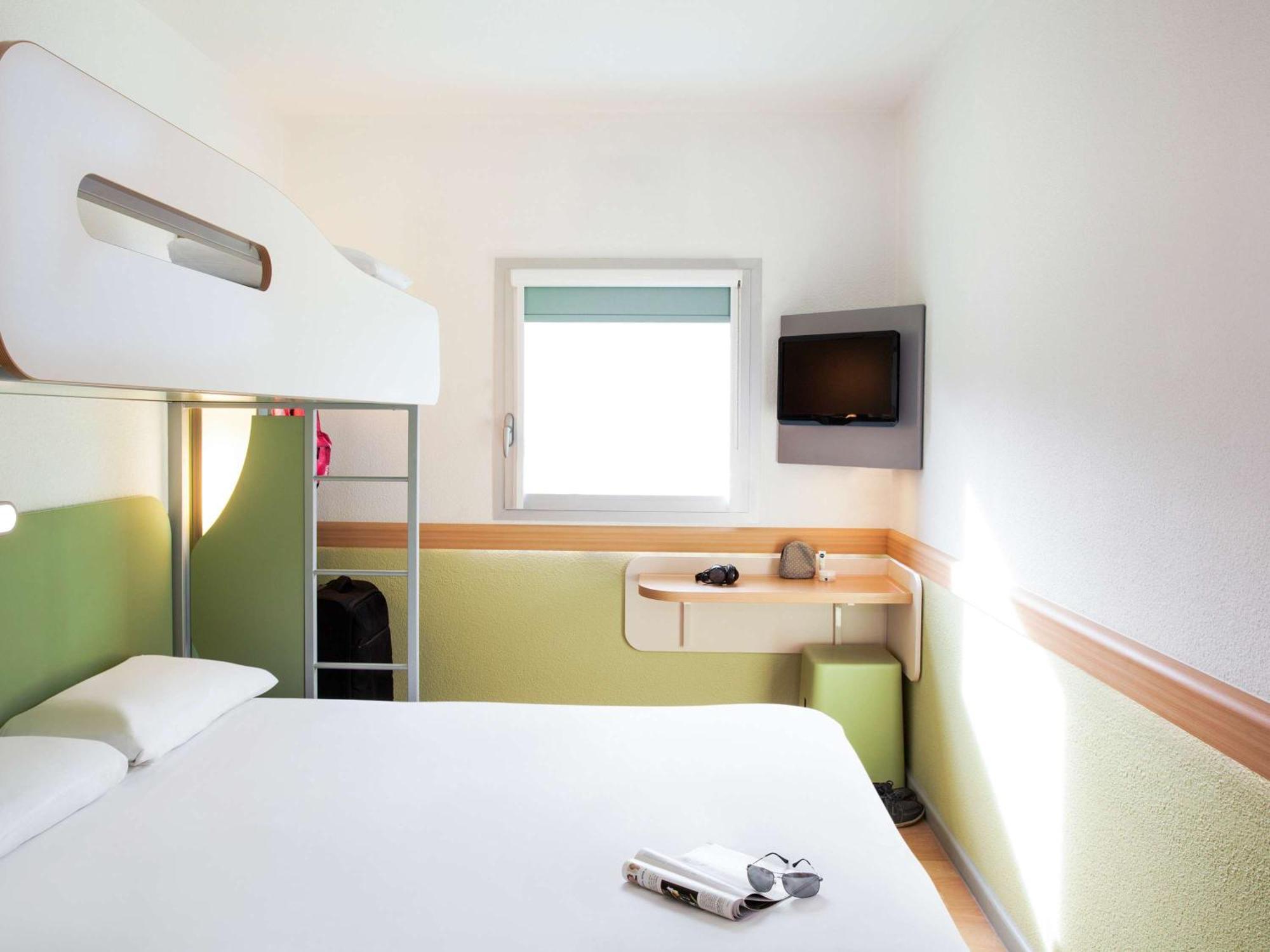 Ibis Budget Beaconsfield Exteriör bild